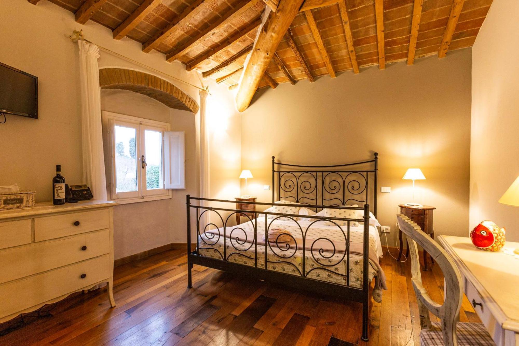 Agriturismo Fattoria Lavacchio بونتاسيفي الغرفة الصورة
